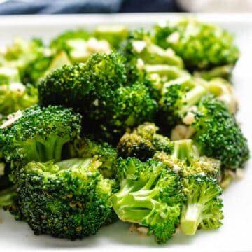 Sautéed Broccoli w/ Garlic